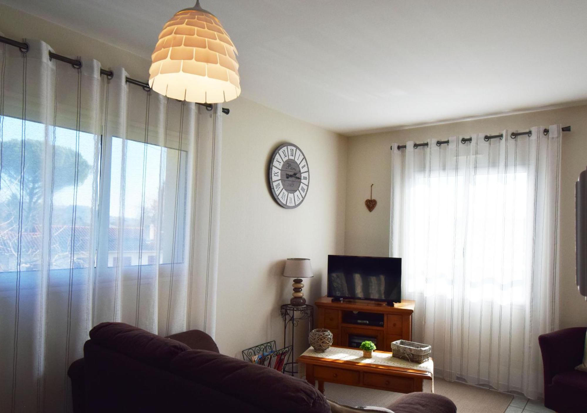 Gite Moncherie Colayrac-Saint-Cirq ภายนอก รูปภาพ